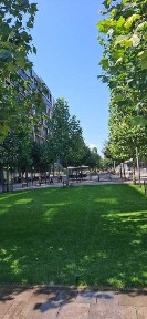 Київ, Оболонський, вулиця Набережно-Рибальська 7