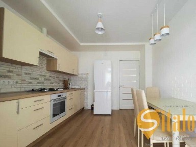Продаж 1 кімнатна квартира вул <a href='/newbuilding/4837/view/zk-trakt'>Тракт</a> Глинянський