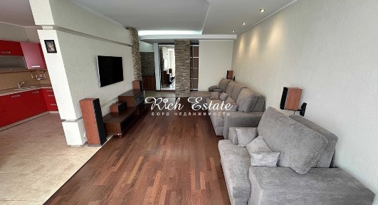 Аренда 3-комнатной квартиры 110 м², 40-летия Октября, 68