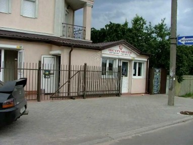 ТЕРМІНОВО! 3х поверхове комерційне приміщення 558м2 в Вишневом