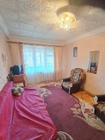 Продаж 3-кімнатної квартири по вул. Радіаторній