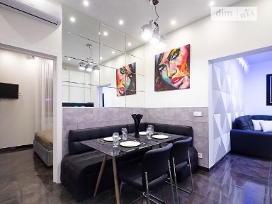 3-комнатная квартира посуточно 80 м², Аркадийское плато, 9