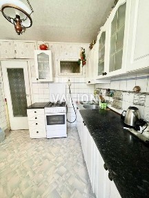 Київ, Печерський, Лабораторний провулок 4