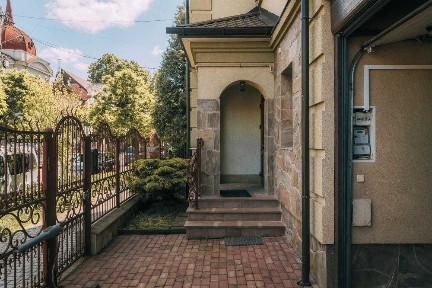 Івано-Франківська область, Івано-Франківськ