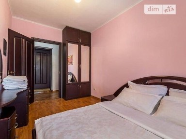 Здам подобово 3к квартиру на вул. Старокозацька 2 • ID 31307075