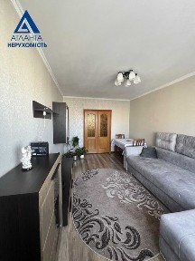 Продаж 3-кімнатної квартири 70.5 м², Соборності просп., 34