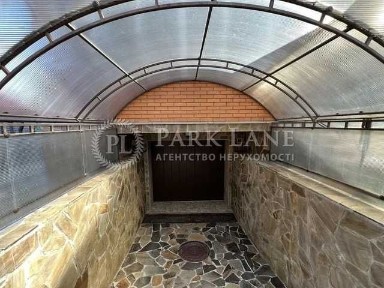 Київська область, Петропавлівська Борщагівка