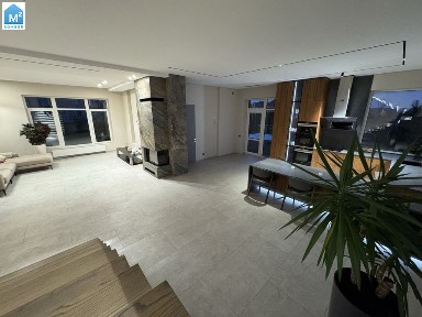 Продам будинок з дизайнерським ремонтом на 18 сотках в КМ Home Resort (Березівка, Макарівський район)