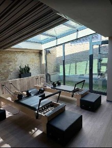 Оренда рідкісної локації на фудкорті біля м. Арсенальна, 1060м2