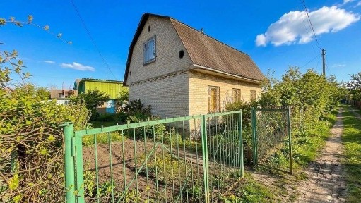 Затишний будинок - дача в с. Озера, Бучанський район - біля лісу