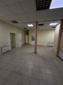 Продам помещение в новострое под офис, салон, кофейню м. Защитников Укр