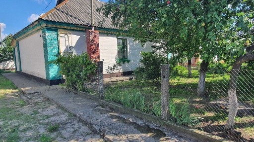 Продається будинок в с. Фурси
