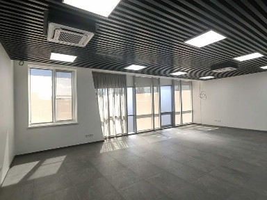 Оренда сучасного офісу в центрі м. Черкаси, завжди зі світлом
