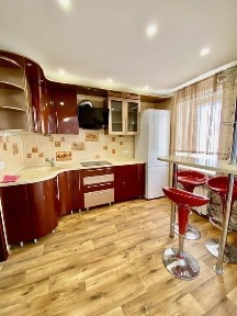 Продам чудову 3-и кімнатну квартиру в районі Соцміста