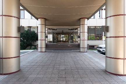 Киев, Верхний Вал ул., 72