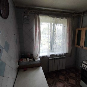 Продається 3-кімнатка квартира на 1-му поверсі 5-ти пов. буд