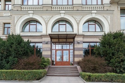 Київ, Петра Сагайдачного вул., 12