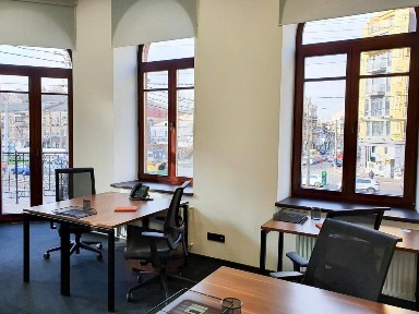 Киев, Верхний Вал ул., 48/28А