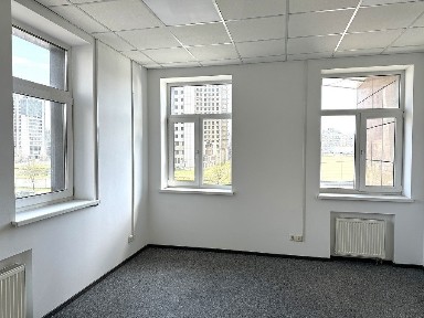 Киев, Никольско-Слободская ул., 1А