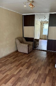 Продам секцію район Цукровий завод