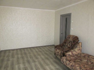 Продам 2 кімнатну квартиру по пр. Соборному (р-н Центру зайнятості)