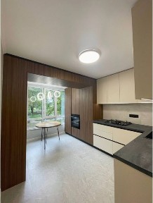Продається квартира, район Комарова