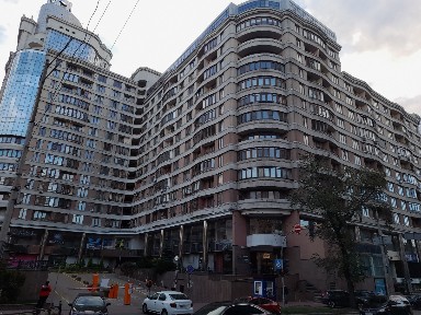 Киев, Жилянская ул., 59