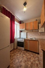 Оренда 3-кімнатної квартири | район 