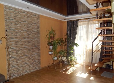 Продаж дворівневої 4-х кімнатної квартири вул. Дж. Вашингтона 4А