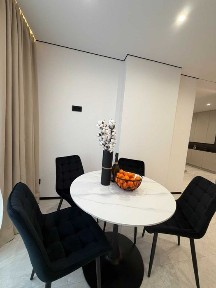 Велика однокімнатна квартира ЖК Манхетен.