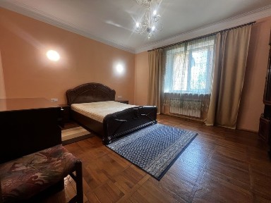 Здам квартиру вул. Саксаганського