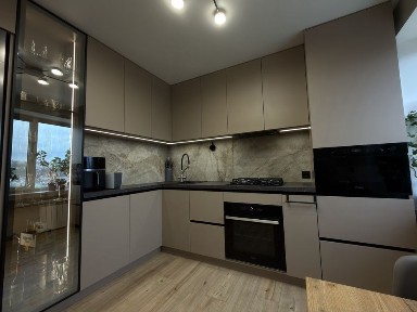 3к квартира на жм Покровський, Комунар, Діївська, Парус, Ч. Камінь