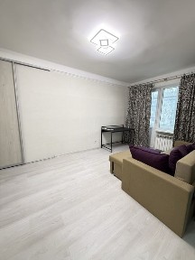 Продам 1 к квартиру Соцмісто Вул Вифлеємська ( Шліхтера)