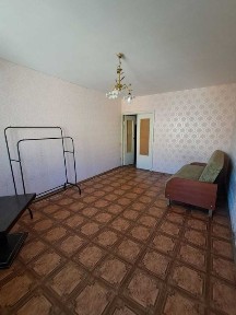 Продам 1 к. квартиру|Средний этаж|Жилая|Кирпичный дом|Слободка|Ключи