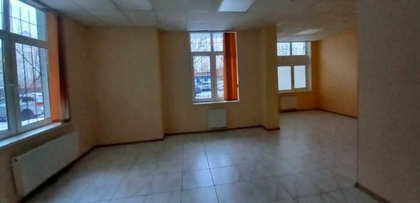 Любий вид діяльності нф, 65 кв. м,1 поверх, окр. вхід, вивіска ремон