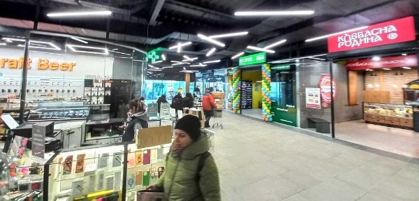 Оренда магазину в ТЦ «Desna Sky», Бальзака. Без комісії