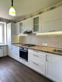 Продам 3-к квартиру с ремонтом на Черёмушках (3-290-711 ОФ)