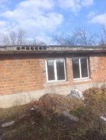 Дача під реконструкцію з міцною основою та світлом. Соколовський масив