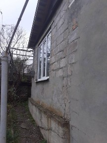 Робочая р-н Металлургів продаж будинку з ділянкою 16 сот