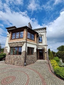 Продаж дому з незавершеним ремонтом у Пустомитах (к-л Лісневичі)