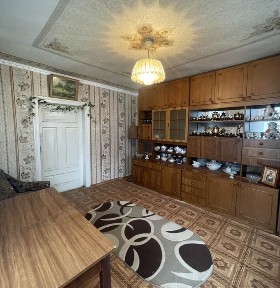 Довгалівське, Дворянська 13