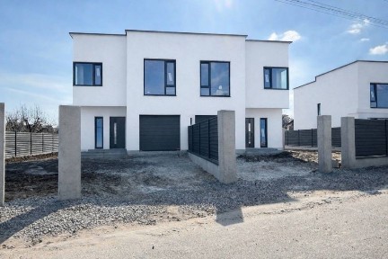 Продаж новий котедж під ремонт