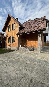 Киевская обл., Бучанский район, г. Буча, Дачная ул., 40