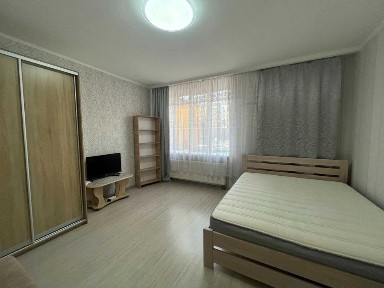 Аренда 1к газ автономка жкСонцтаун улПечерская, р-н Петроп-Борщаговки