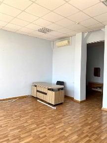 Офіси під будь-який вид діяльності по вул. Перемоги