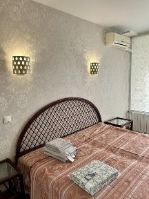 Оренда стильної двокімнатної у центрі Києва біля БЦ Парус