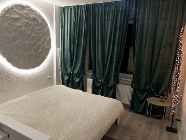 Продаж 2-кімнатної квартири 73 м², Массив Радужный вул.