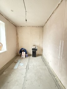 ПРОДАЖ 3 кімнатної квартири в Центрі міста