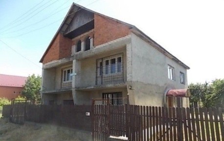 Продам будинок Закарпатська обл м. Виноградів с Тисобикень