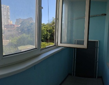 Продается просторная 3-комнатная квартира ул. Балковская (район суда).